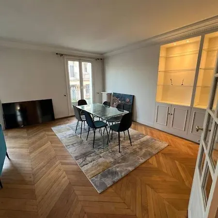 Vue Tour Eiffel Avec Balcon Air Conditionne 6p Apartament